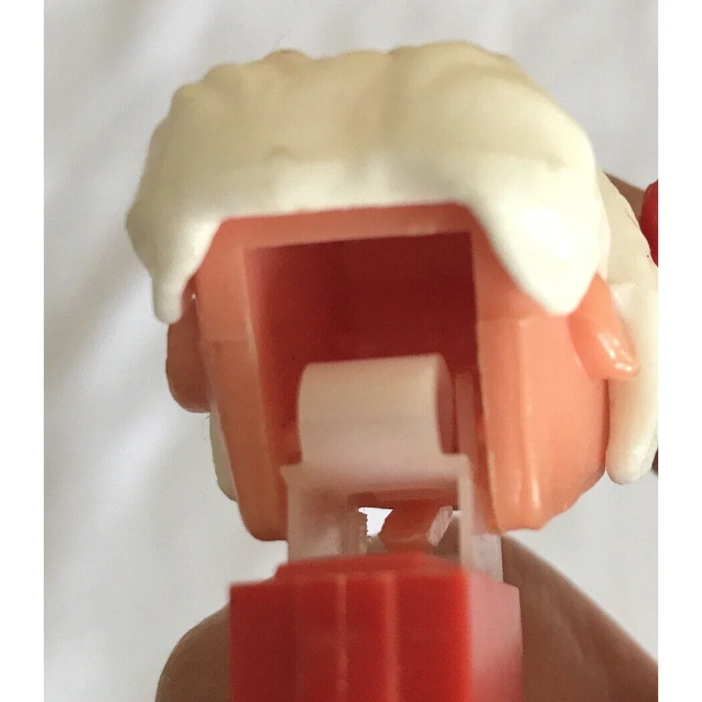 Santa PEZ Dispensers NO FEET Yugoslavia‎